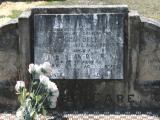 image of grave number 887327